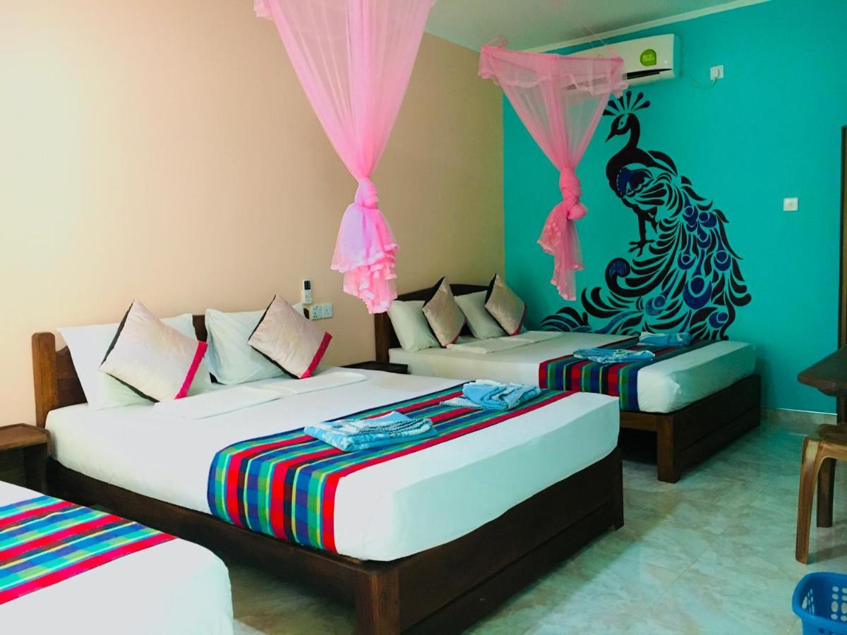 סיגירייה Gangadiya Lodge מראה חיצוני תמונה