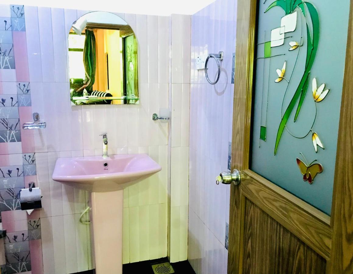 סיגירייה Gangadiya Lodge מראה חיצוני תמונה
