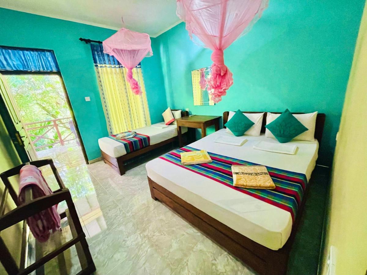 סיגירייה Gangadiya Lodge מראה חיצוני תמונה