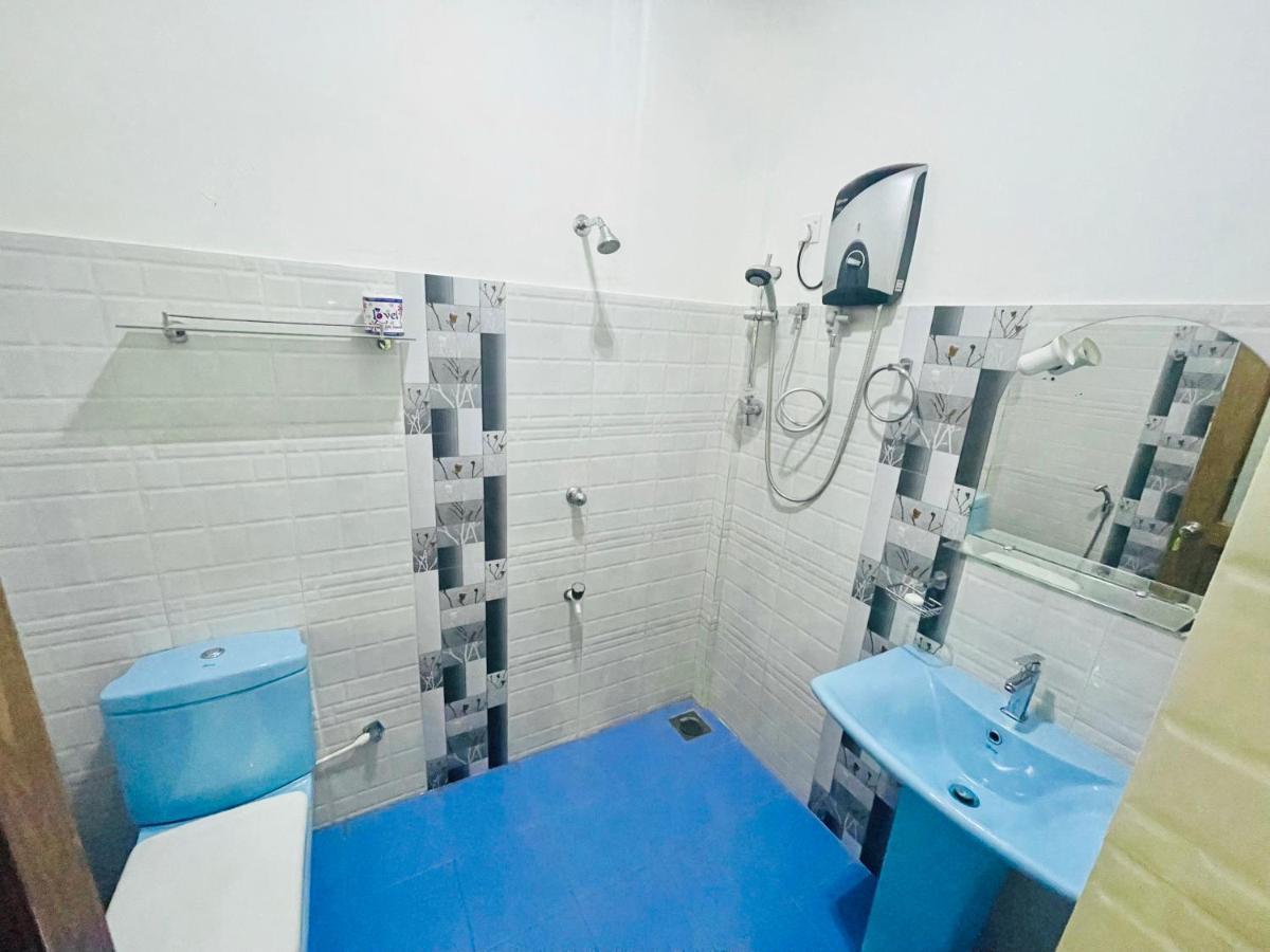 סיגירייה Gangadiya Lodge מראה חיצוני תמונה