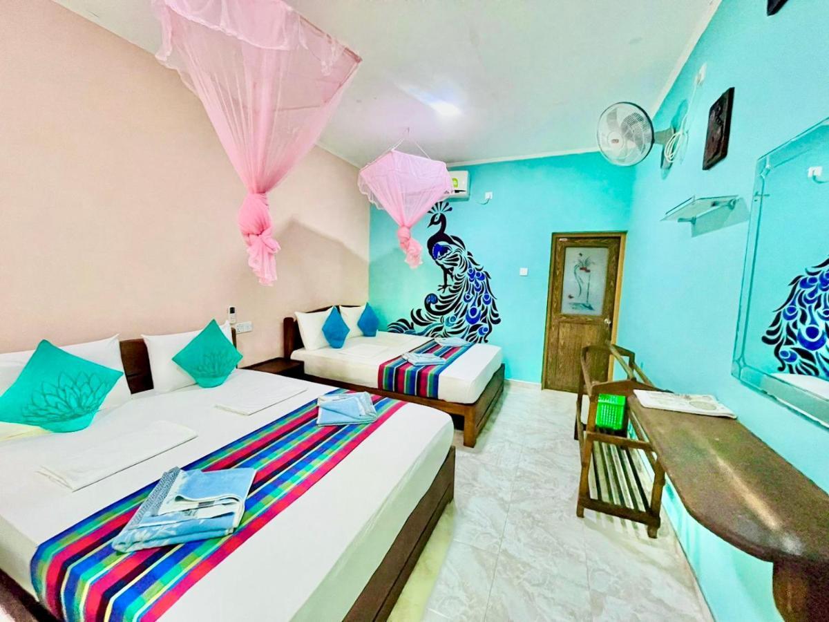 סיגירייה Gangadiya Lodge מראה חיצוני תמונה