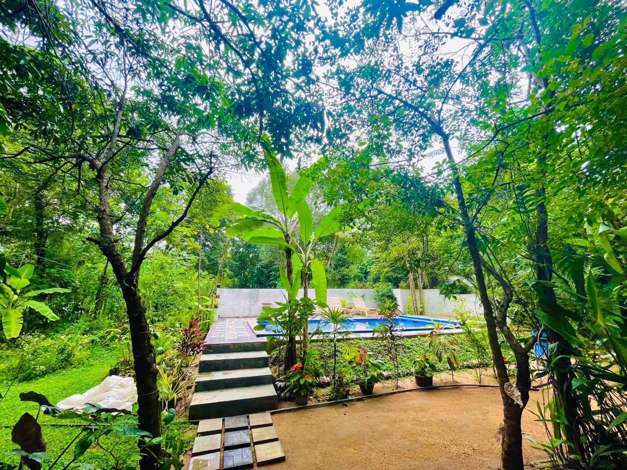 סיגירייה Gangadiya Lodge מראה חיצוני תמונה
