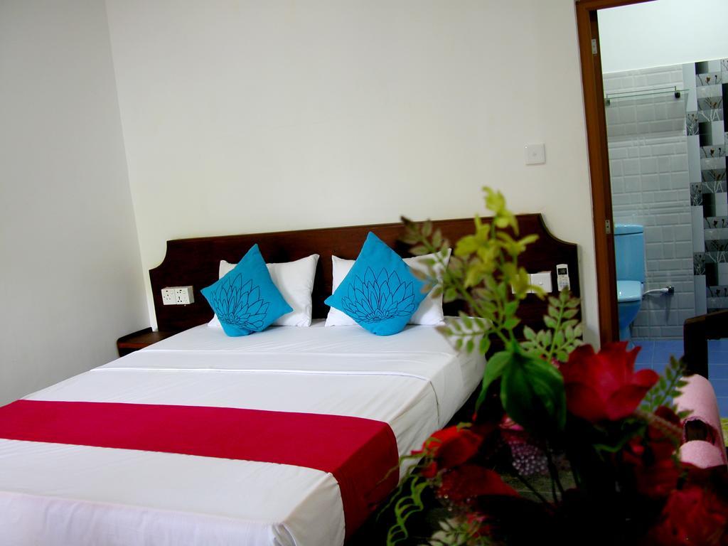 סיגירייה Gangadiya Lodge מראה חיצוני תמונה